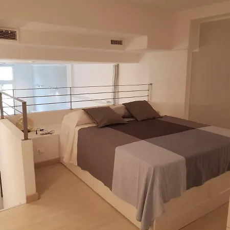 Charming Loft In Διαμέρισμα