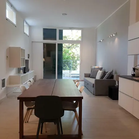 Charming Loft In Daire *